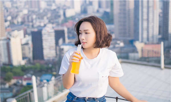 多伦关于试管代生助孕多少钱的详尽分析与指导